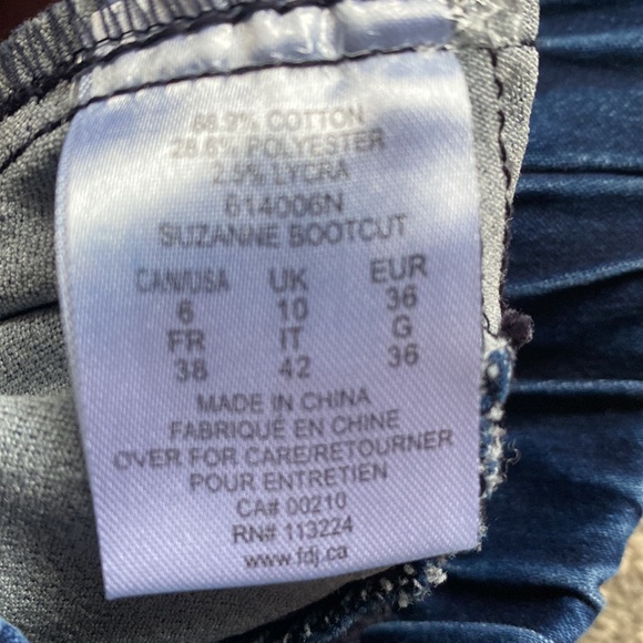 FDJ high waisted, brushed denim jeanns. Suzanne Boot cut - Picture 3 of 3